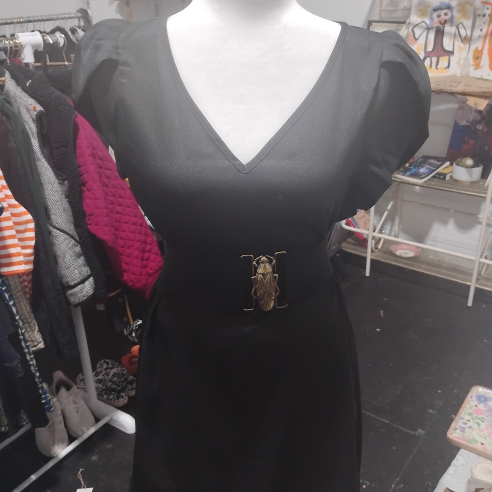 House Of Lavender Black V-Neck Short Sleeve Dress